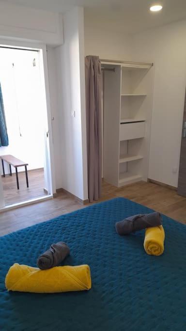 Appartement Lumineux Et Central Propriano  Extérieur photo